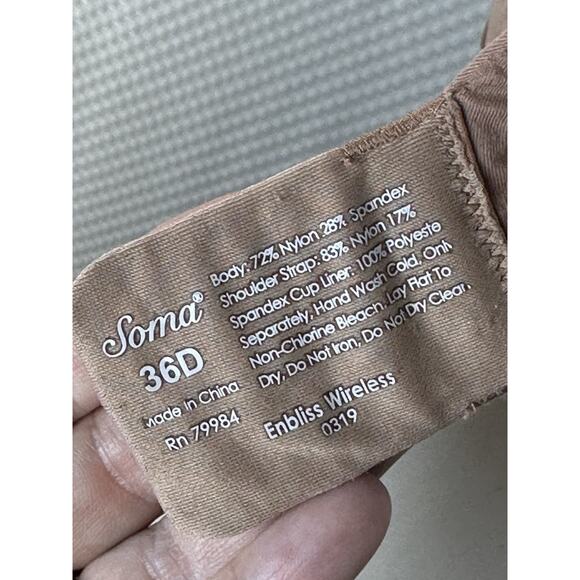 Soma Enbliss Wireless Bra Smooth Adjustable Nude Tan Comfortable Size 36D - Picture 3 of 5